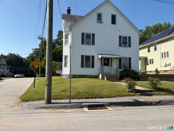 $1,200 | 46 Broad Street, Torrington, CT 06790
