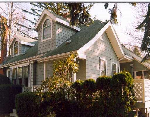 91 Walnut Road Barrington, RI 02806 - Photo 1 of 4 Exterior Front.