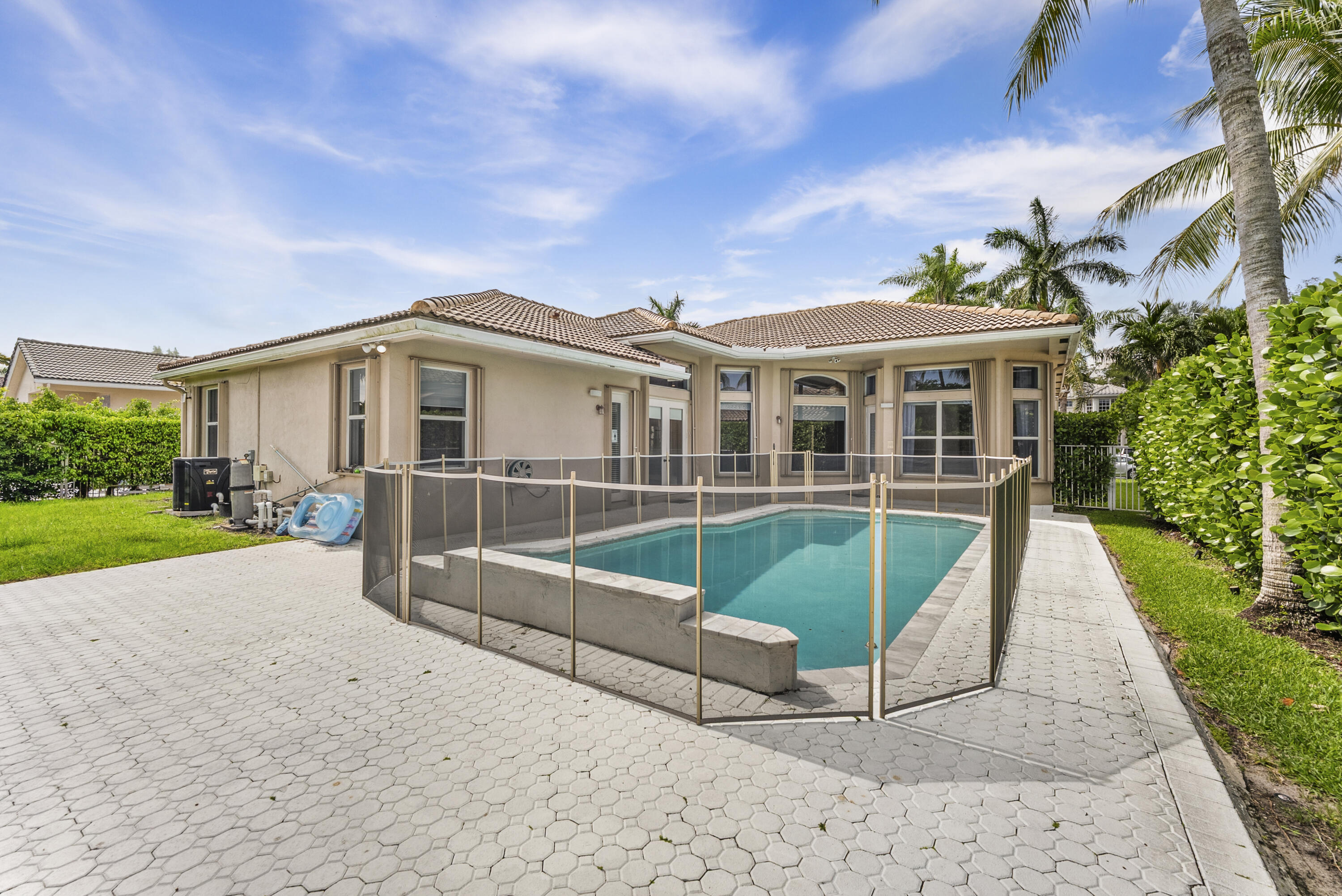 9641 Parkview Avenue Boca Raton, FL 33428 - Photo 4 of 17 Patio 2