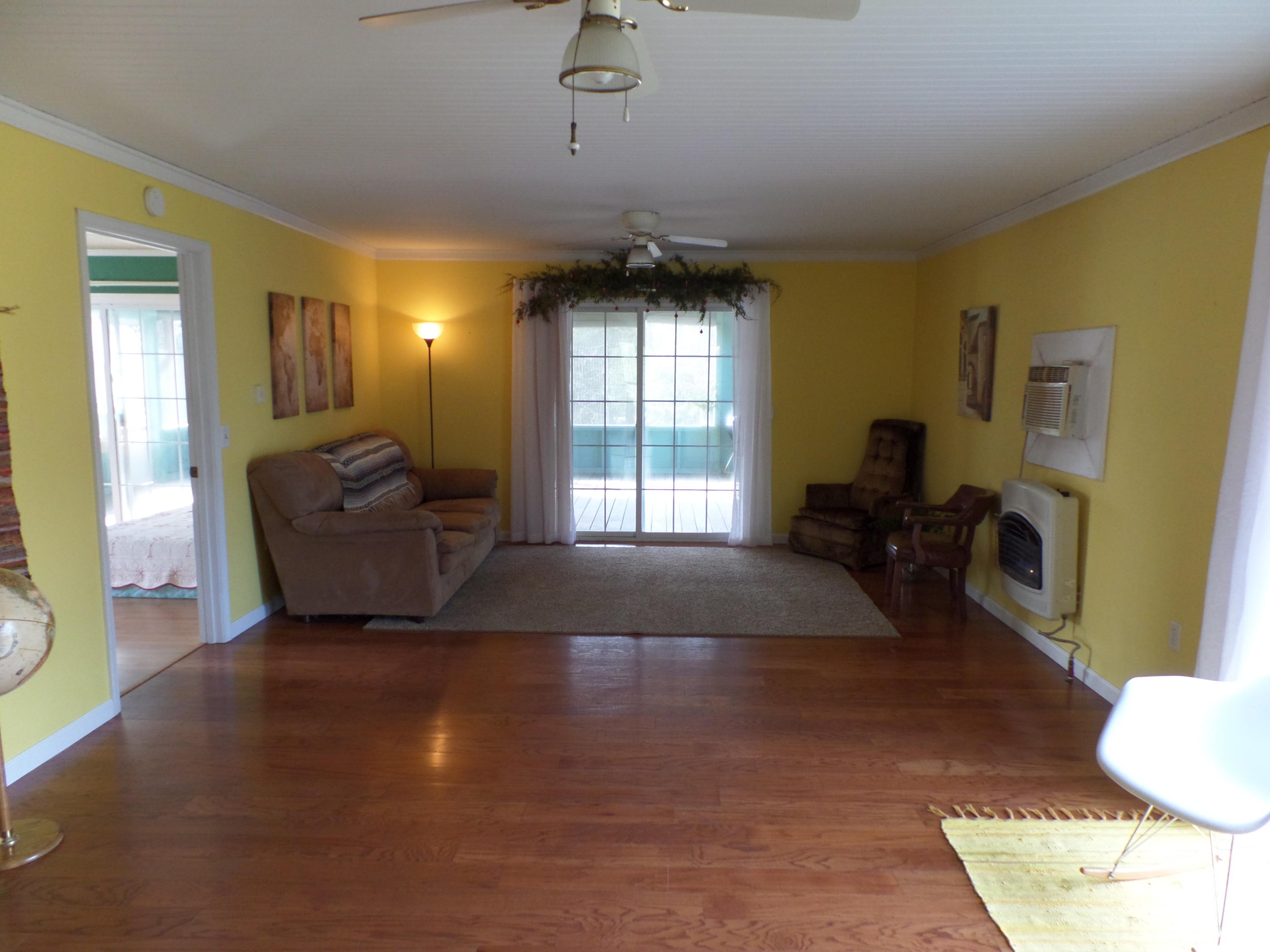 518 Ridge Lane Monterey, TN 38574 - Photo 2 of 13 SAM_1220