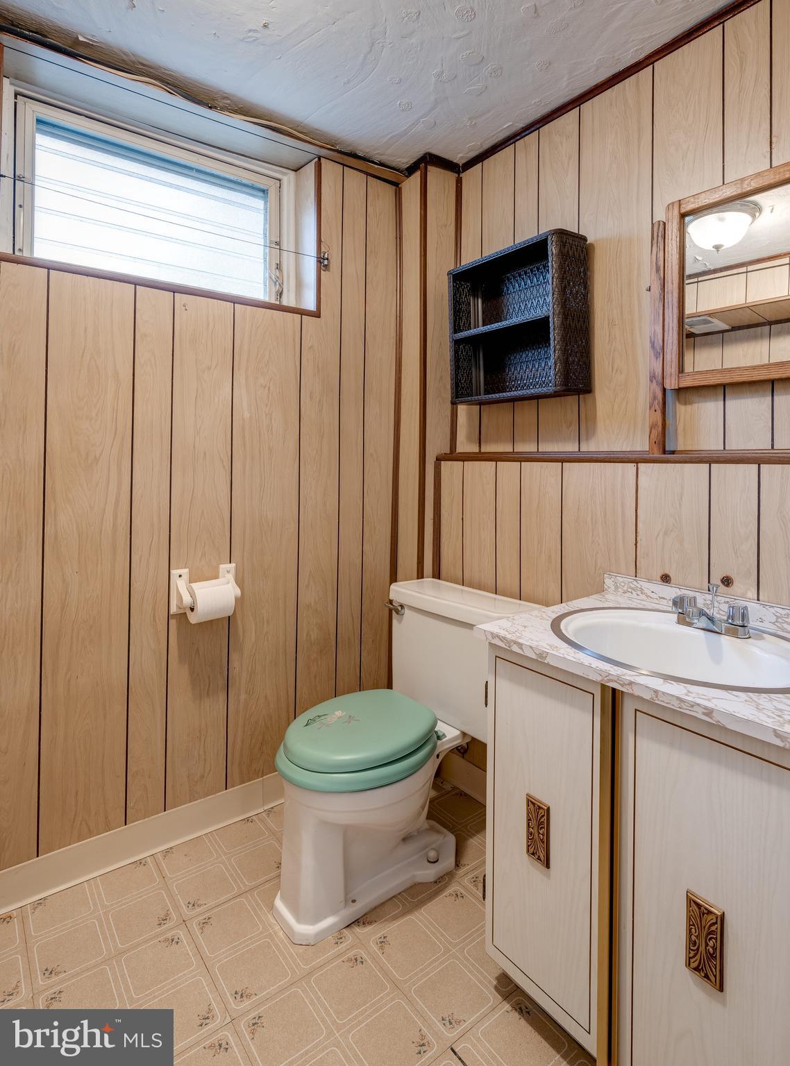 34 Fairhill Road Morton, PA 19070 - Photo 22 of 40 a bathroom with a sink toilet and shower