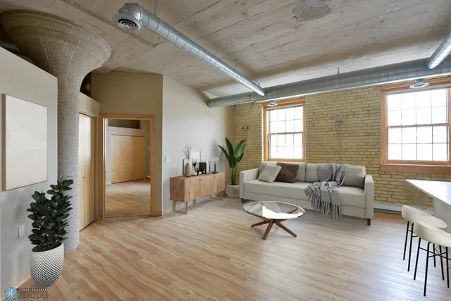 $339,900 | 210 11th Street North, Unit 202, Fargo, ND 58102