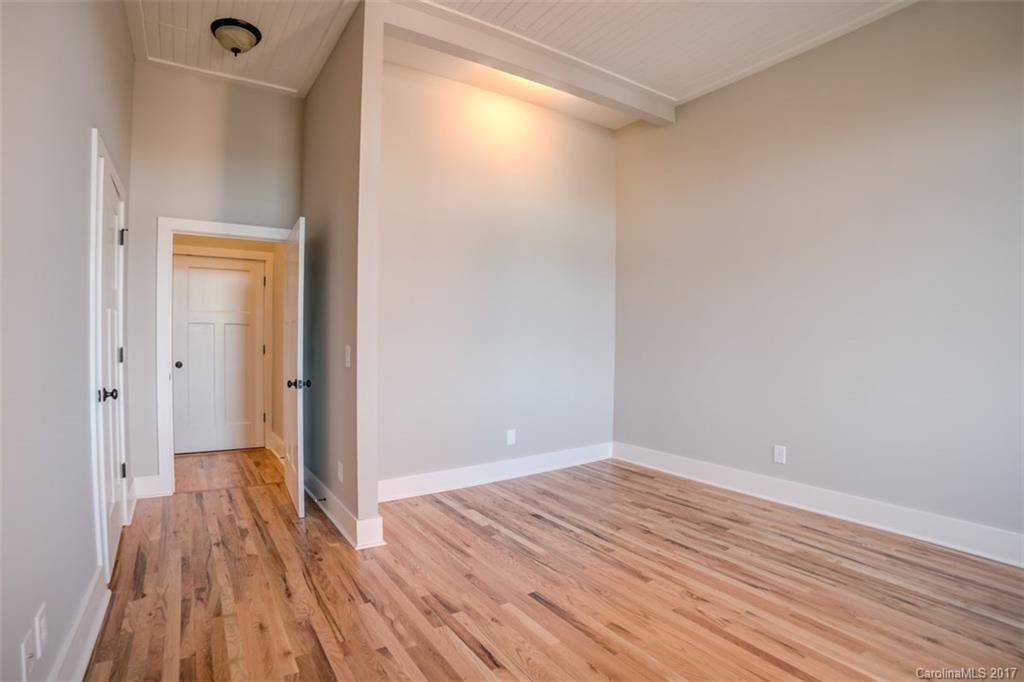 15 South Trade Street Tryon, NC 28782 - Photo 17 of 22