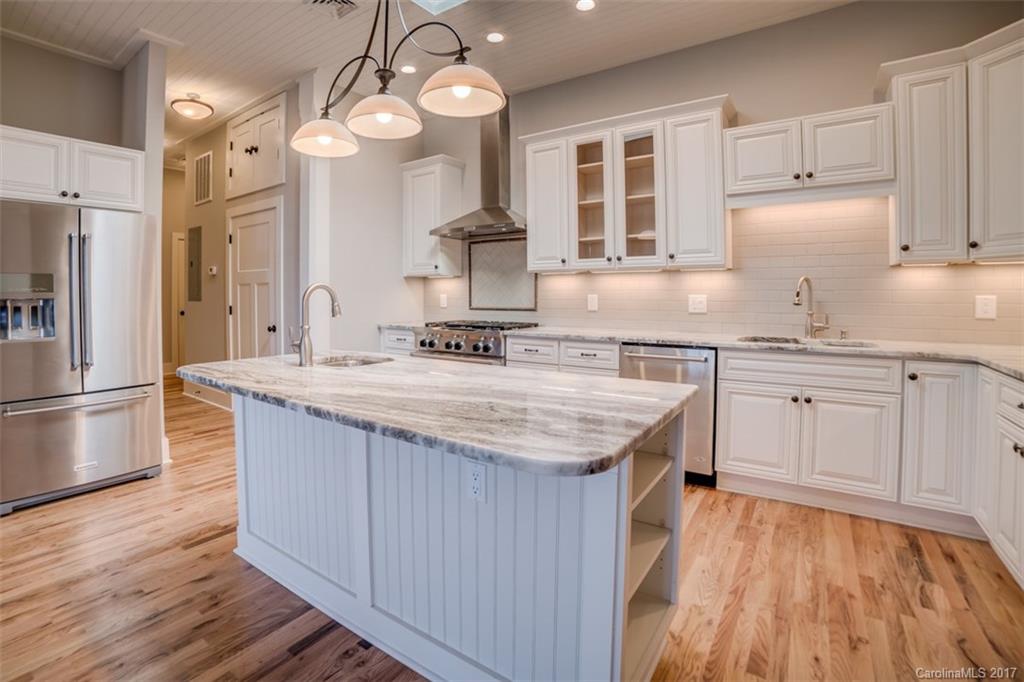 15 South Trade Street Tryon, NC 28782 - Photo 3 of 22