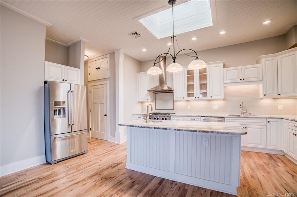 15 South Trade Street Tryon, NC 28782 - Photo 5 of 22