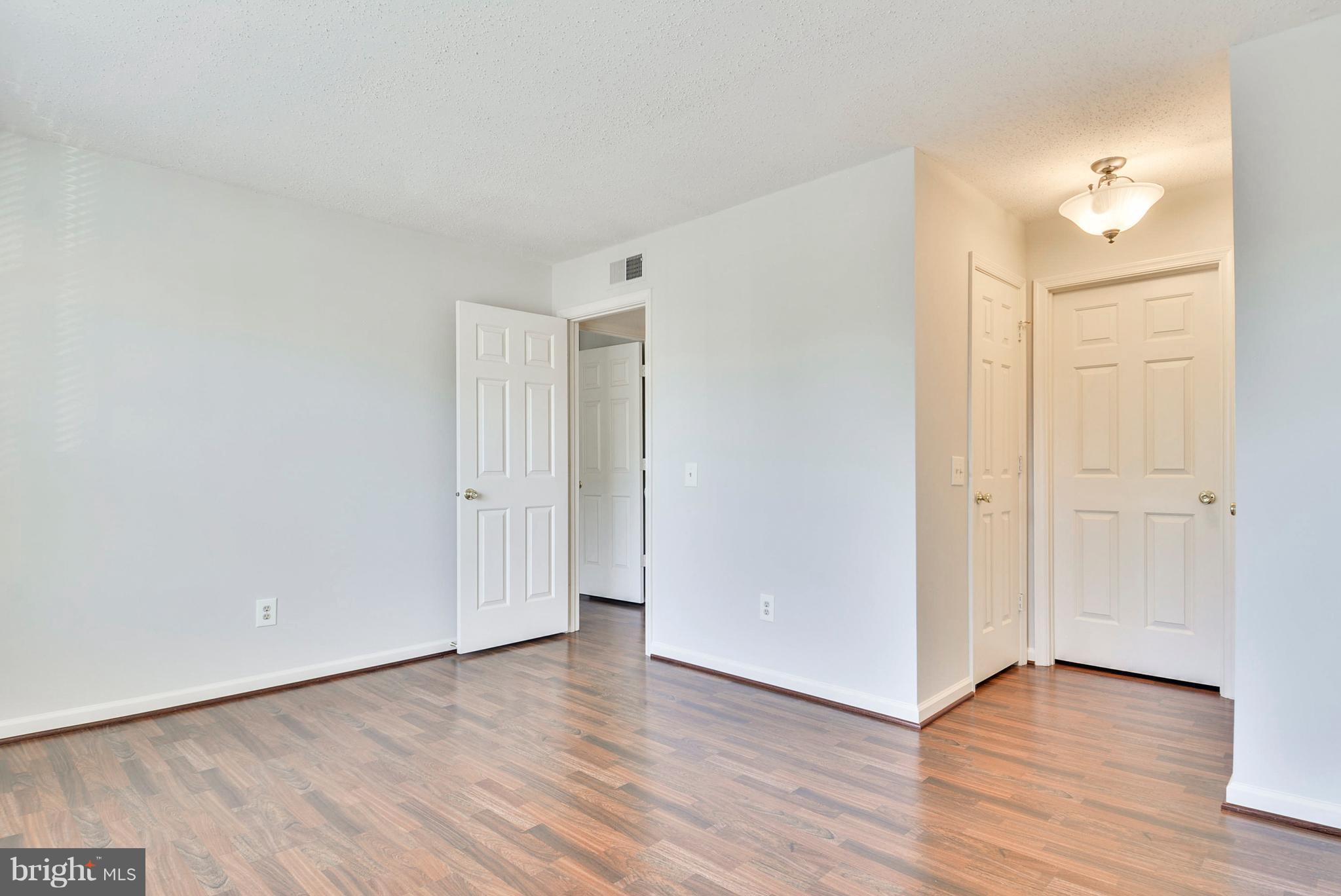127 Fort Evans Road Southeast, Unit F Leesburg, VA 20175 - Photo 9 of 21 Bedroom (Master)