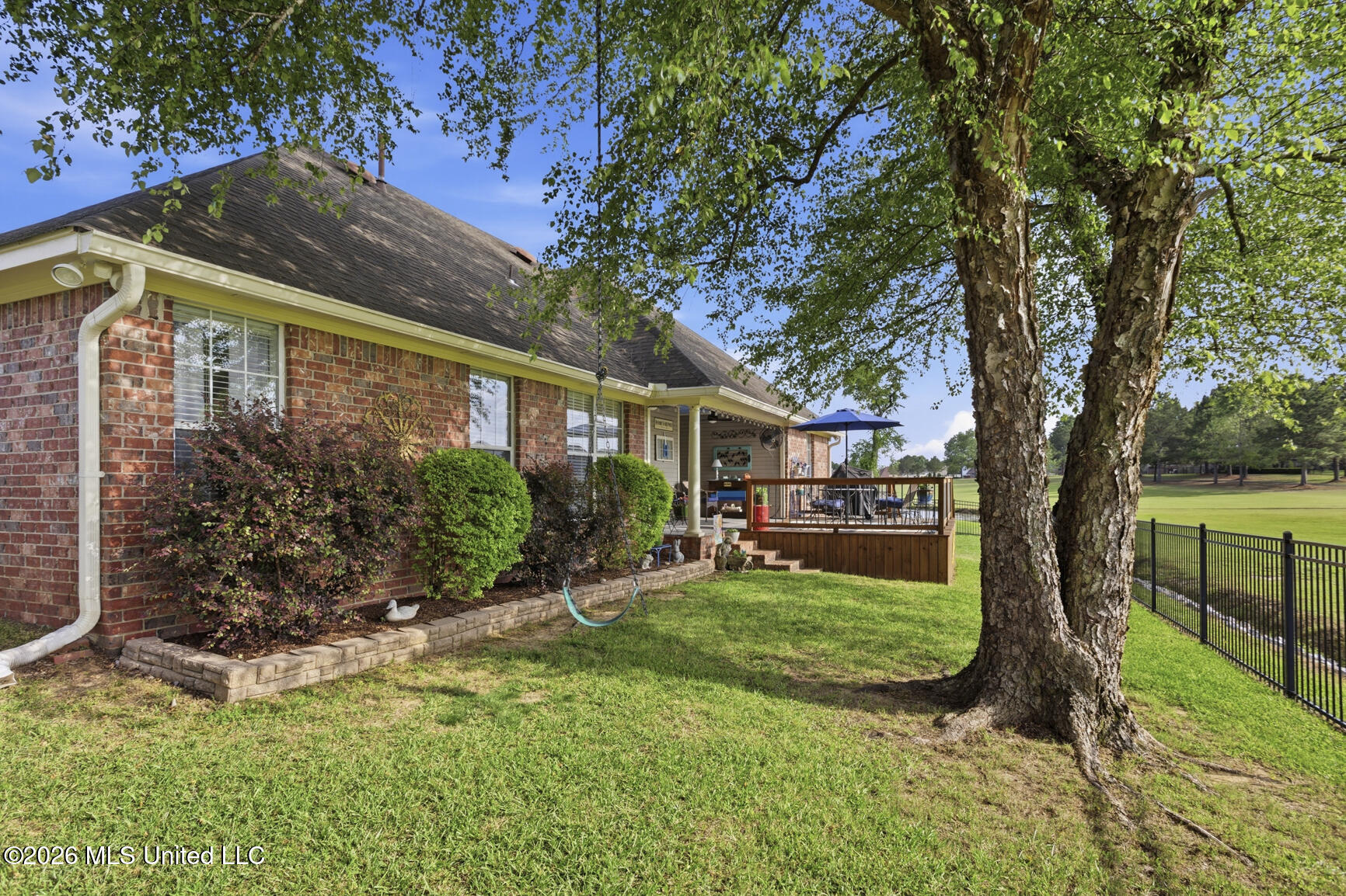 121 Lake Pointe Drive Pearl, MS 39208 - Photo 35 of 38 121 Lake Point Dr-36