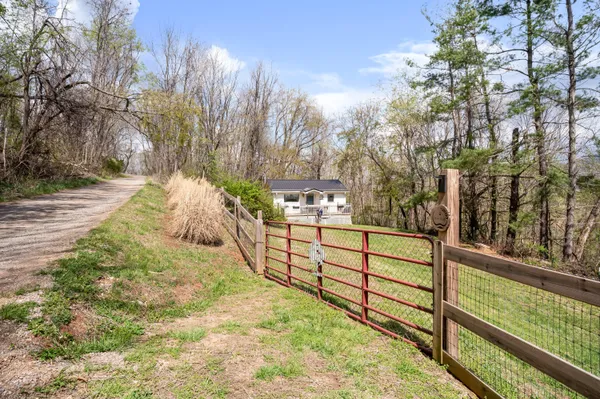 $100,000 | 352 Blankenship Road, Shawsville, VA 24162