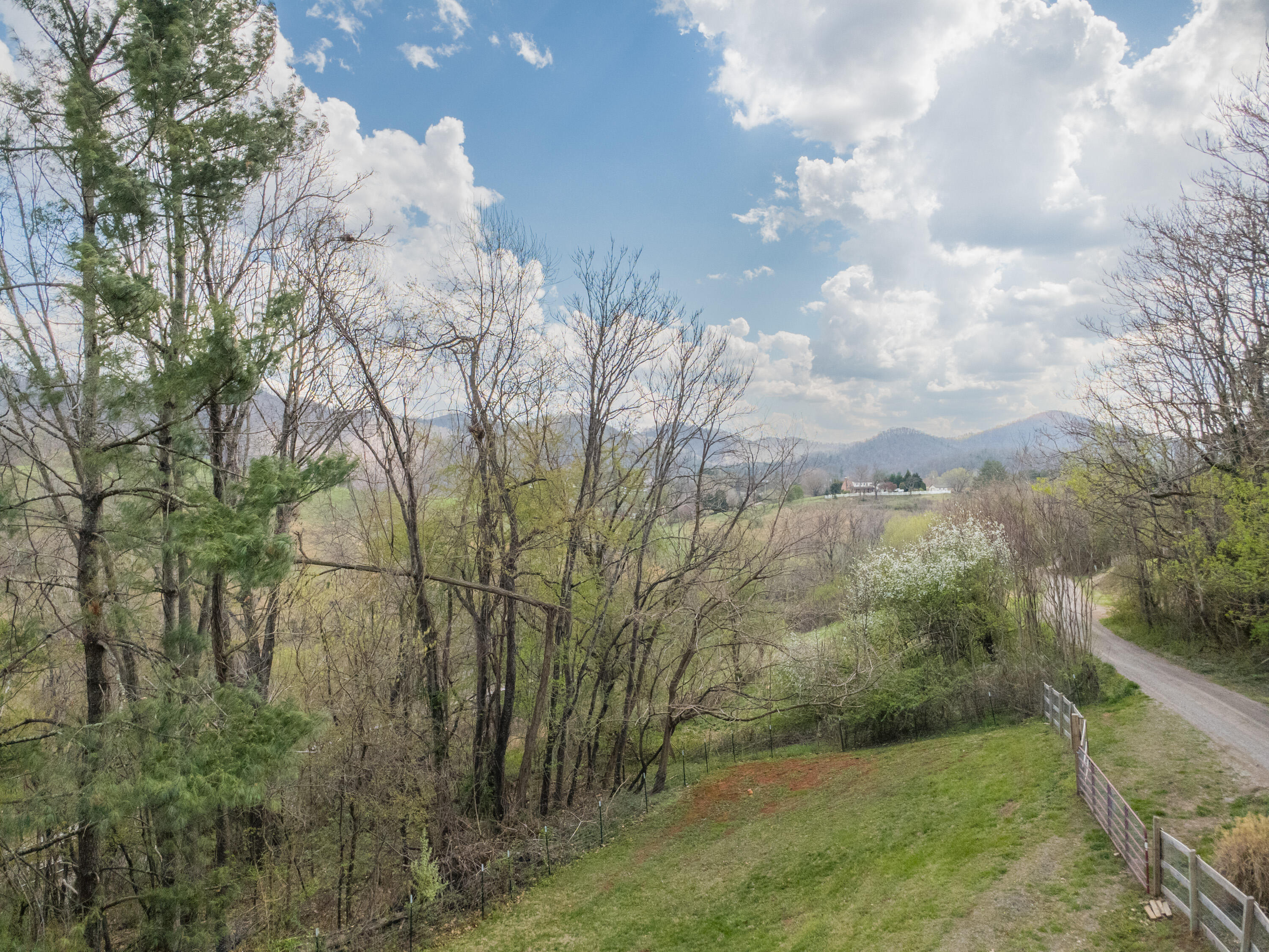 352 Blankenship Road Shawsville, VA 24162 - Photo 40 of 48 Shawsville-40