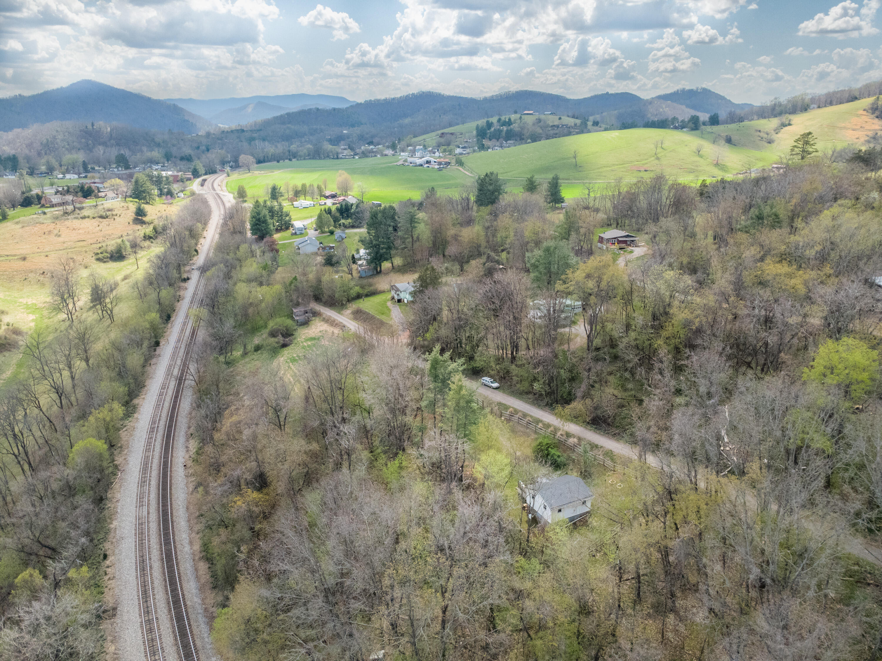 352 Blankenship Road Shawsville, VA 24162 - Photo 47 of 48 Shawsville-47