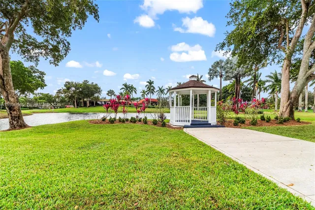 a view of outdoor dining space with a patio