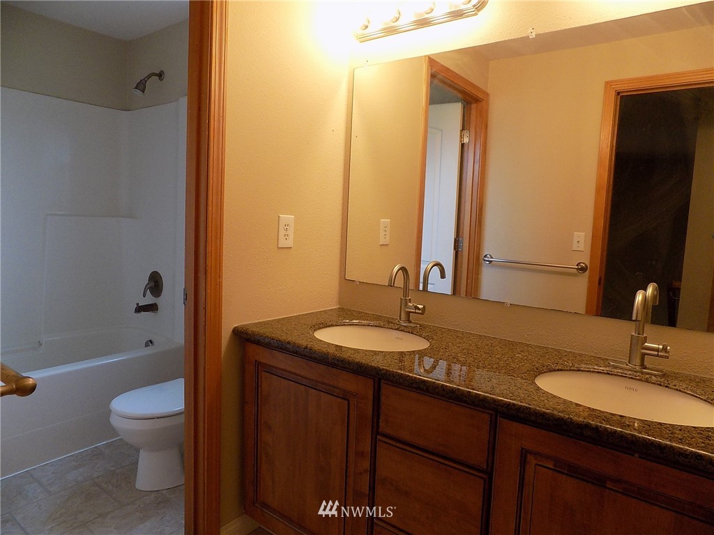 1824 Schneiter Drive Longview, WA 98632 - Photo 20 of 25