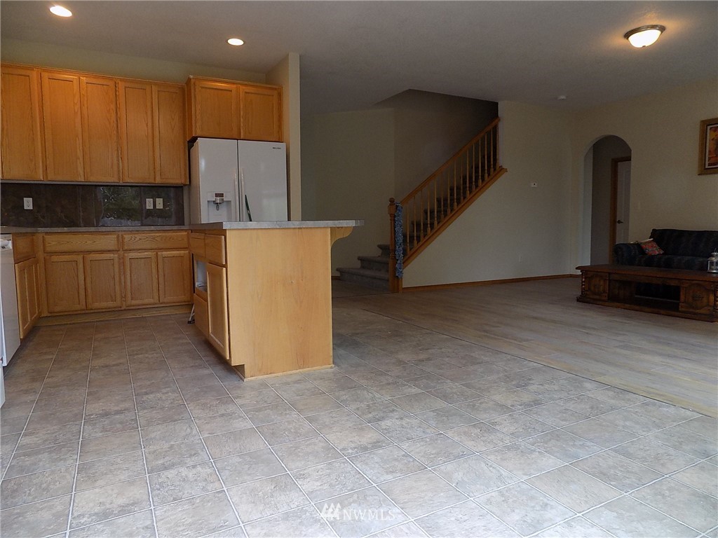 1824 Schneiter Drive Longview, WA 98632 - Photo 5 of 25