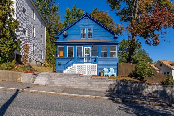 $419,900 | 47 Dartmouth Street, Worcester, MA 01604
