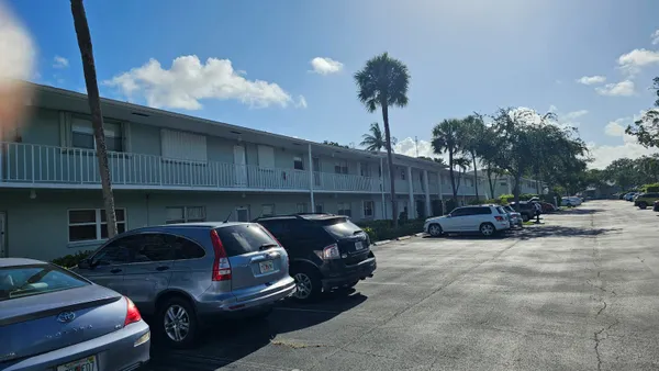 $165,000 | 2620 Southwest 22nd Avenue, Unit 1004, Delray Beach, FL 33445