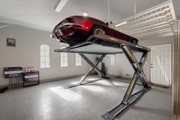 $3,399,000 | 18605 Villa Drive, Villa Park, CA 92861