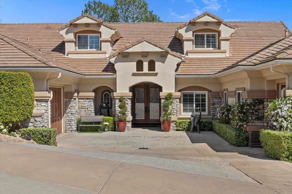 $3,399,000 | 18605 Villa Drive, Villa Park, CA 92861