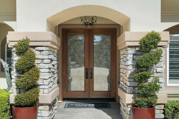 $3,399,000 | 18605 Villa Drive, Villa Park, CA 92861