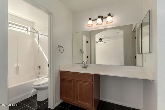 $2,195 | 40249 North Cassara Drive, San Tan Valley, AZ 85140