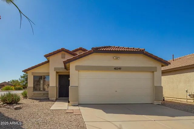 $2,195 | 40249 North Cassara Drive, San Tan Valley, AZ 85140