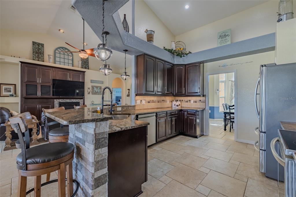 2327 Camp Indianhead Road Land O' Lakes, FL 34639 - Photo 23 of 90