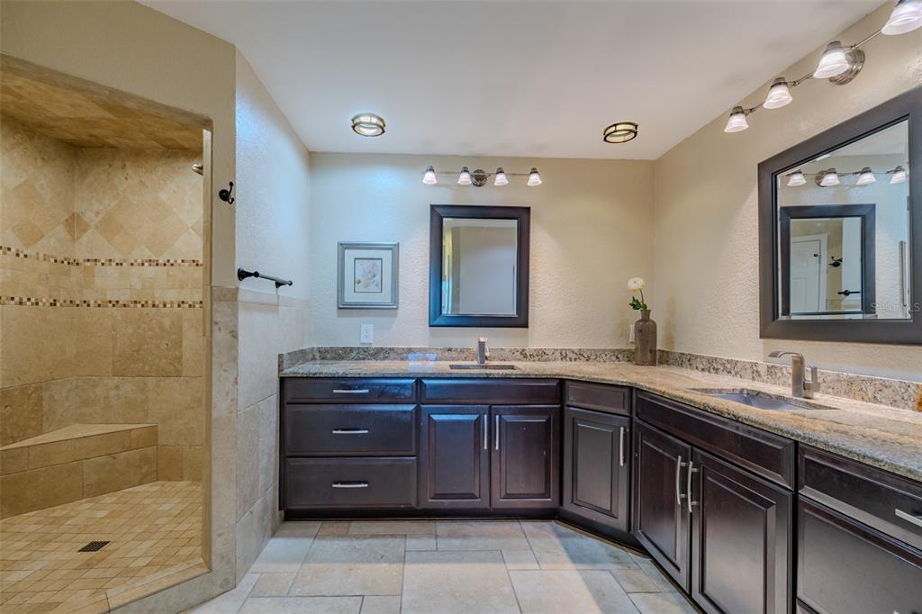 2327 Camp Indianhead Road Land O' Lakes, FL 34639 - Photo 34 of 90