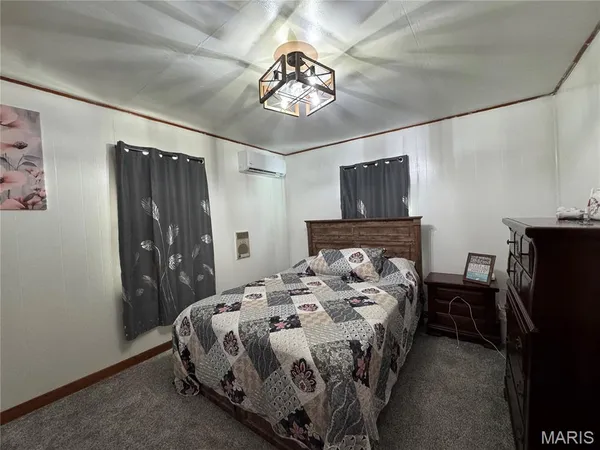 $89,900 | 404 Locust Street, Bloomfield, MO 63825