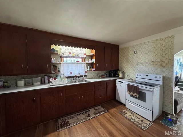 $95,000 | 404 Locust Street, Bloomfield, MO 63825