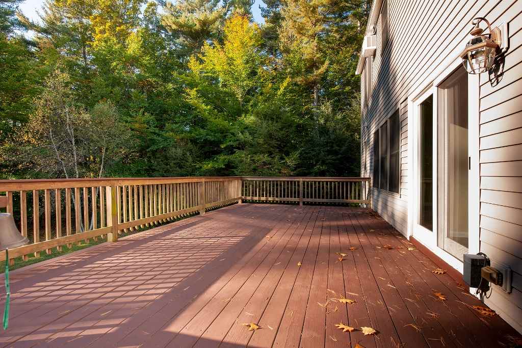 36 Brave Boat Harbor Road York, ME 03909 - Photo 4 of 29 Gallery Image 4