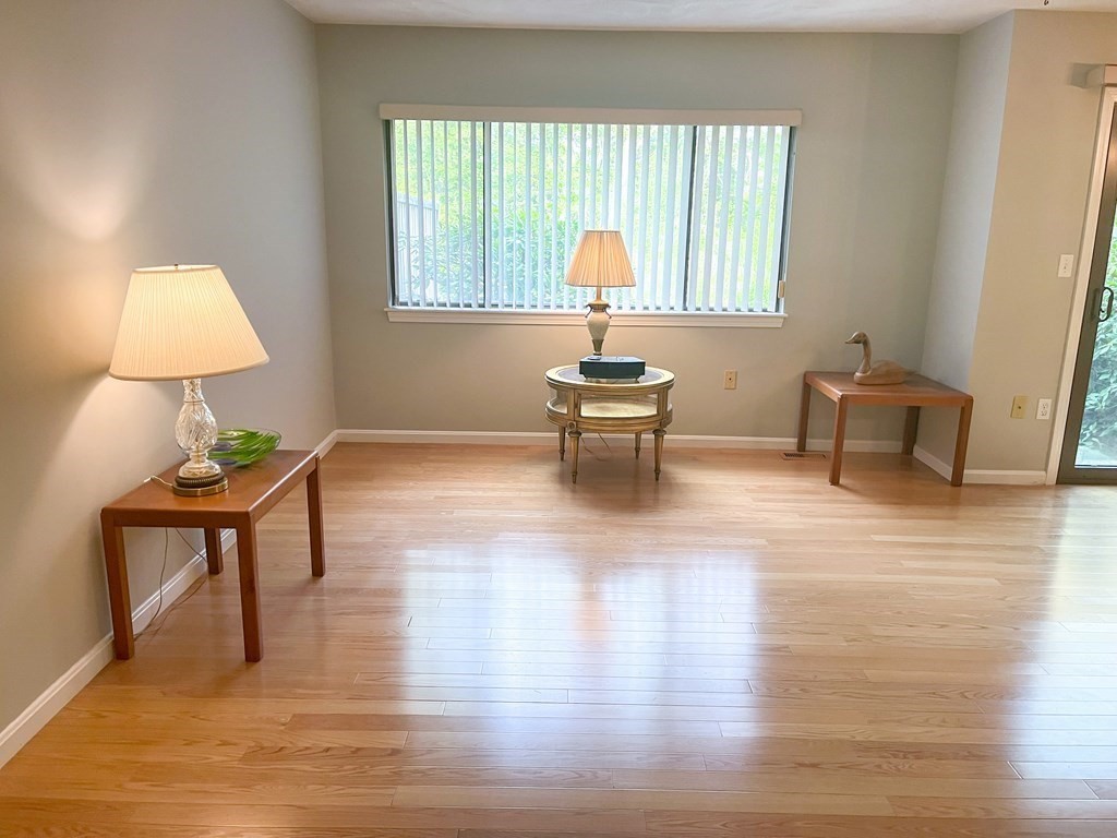 7 Country Club Road, Unit 9 Peabody, MA 01960 - Photo 5 of 17 Gallery Image 5