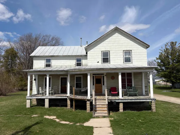 $289,900 | 555 Pecor Street, Oconto, WI 54153