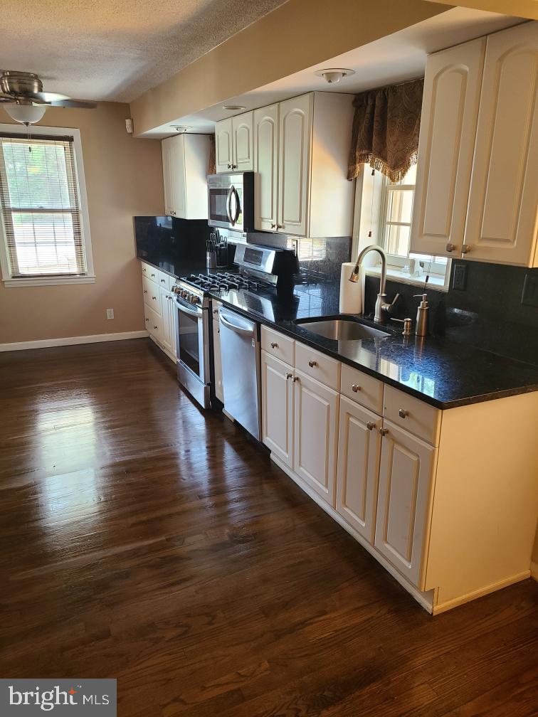 1368 Galloway Road Odenton, MD 21113 - Photo 3 of 6