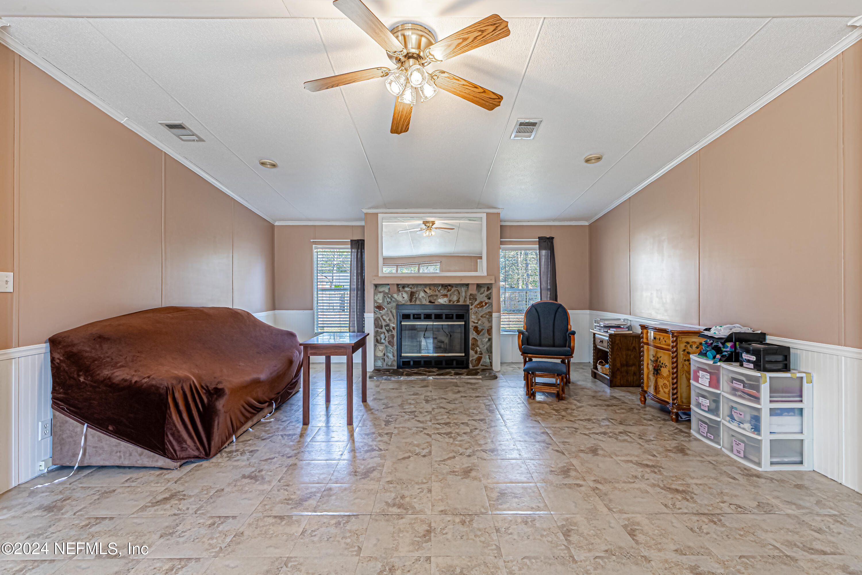 6969 Exline Road Jacksonville, FL 32222 - Photo 9 of 46 Living Room