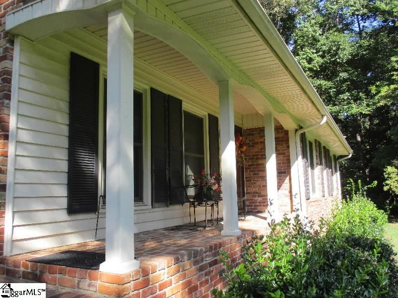 204 Woodbluff Road Laurens, SC 29360 - Photo 19 of 23