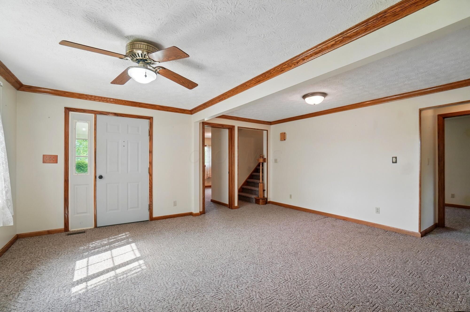 5870 Brook Road Northwest Baltimore, OH 43105 - Photo 15 of 70 Living Room - 5870 Brook Road NW, Baltimore, OH 43105