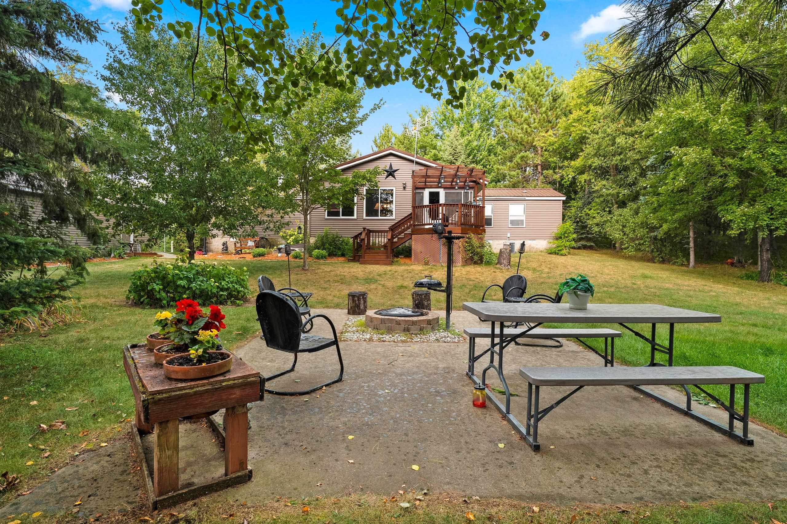 W11101 Sunset Valley Road Crivitz, WI 54114 - Photo 1 of 44 Gallery Image 1