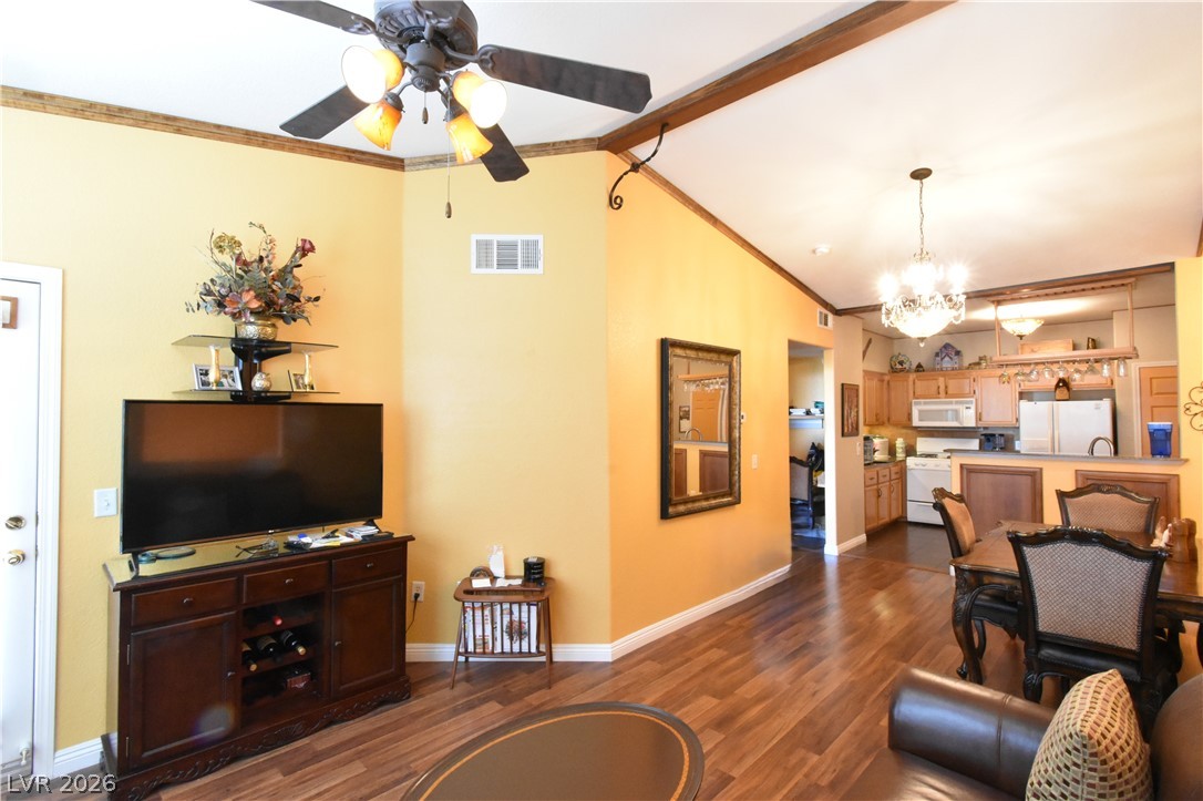10550 West Alexander Road, Unit 2025 Las Vegas, NV 89129 - Photo 7 of 19 Living-Dining Room