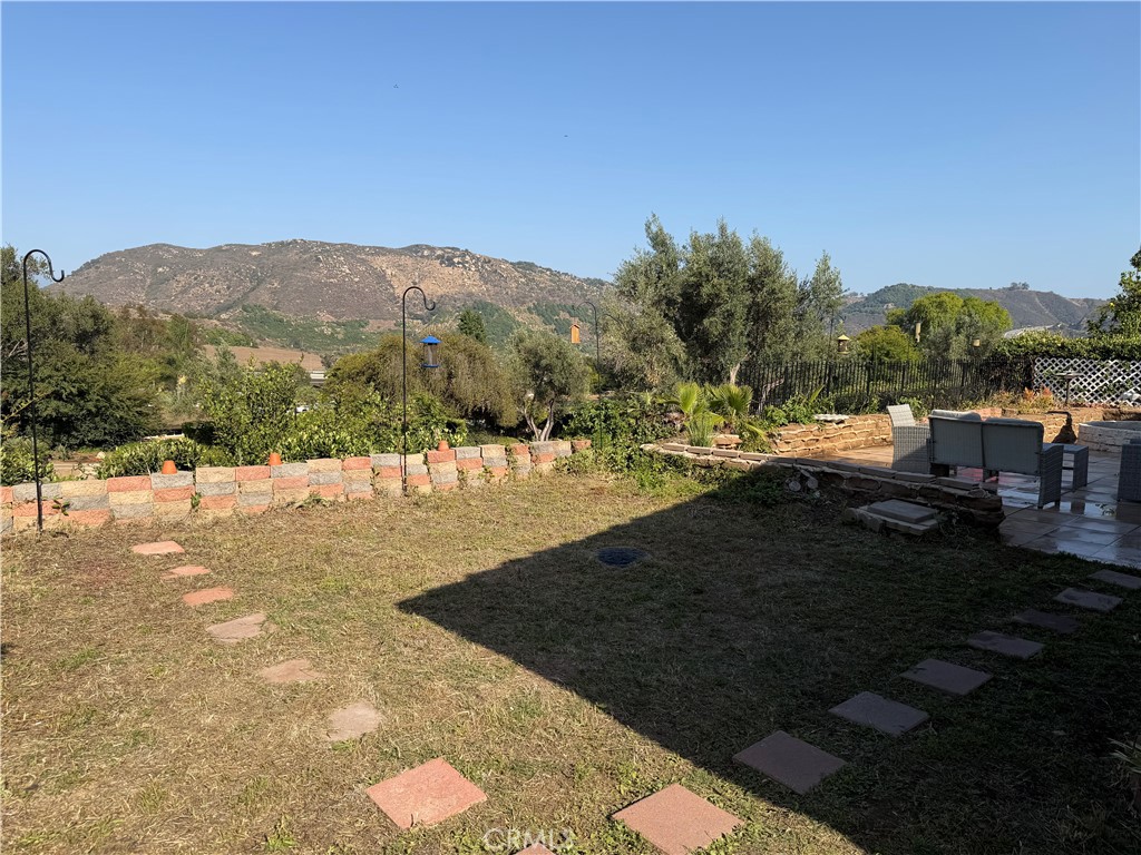 3252 Vía Altamira Fallbrook, CA 92028 - Photo 36 of 48 Backyard