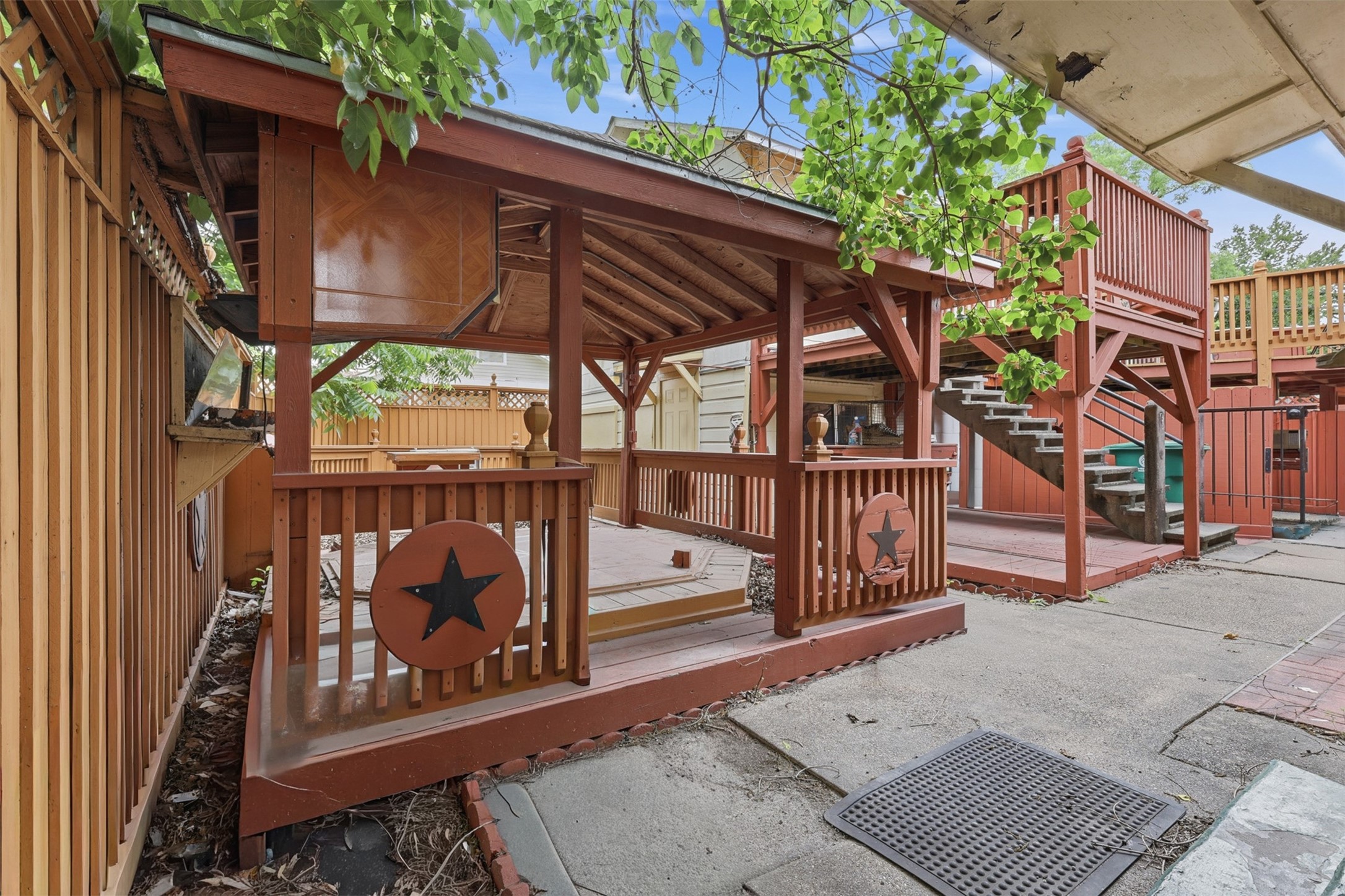 516 North Everton Street Houston, TX 77003 - Photo 11 of 15