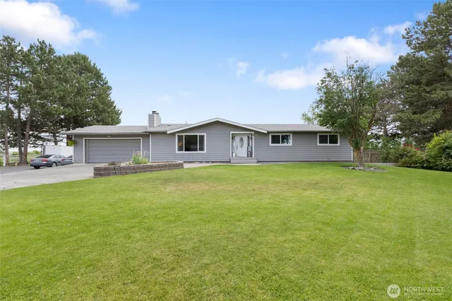 $595,000 | 2351 Admiral Road Northeast, Moses Lake, WA 98837