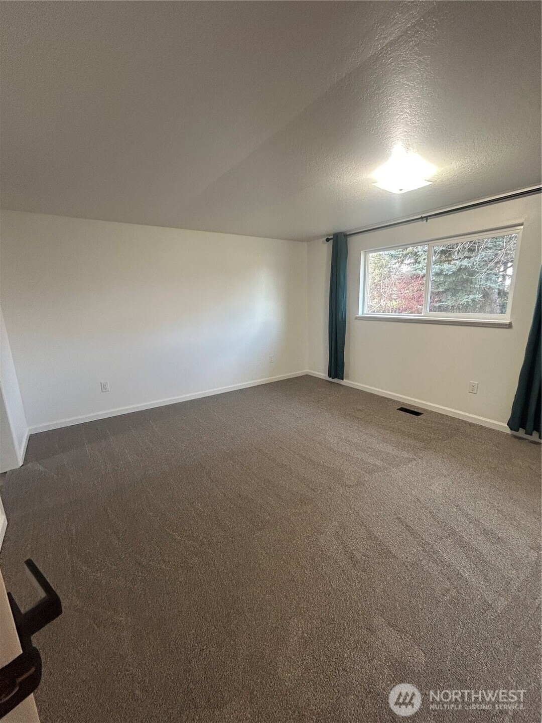 2351 Admiral Road Northeast Moses Lake, WA 98837 - Photo 23 of 39