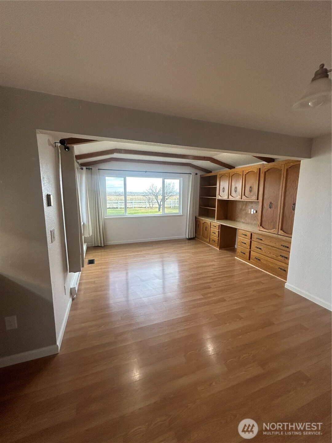 2351 Admiral Road Northeast Moses Lake, WA 98837 - Photo 10 of 39