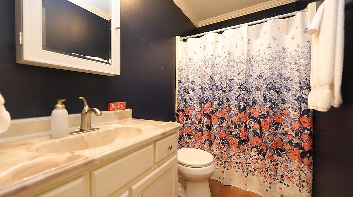 5427 Fortunes Ridge Drive Durham, NC 27713 - Photo 14 of 20 Bathroom
