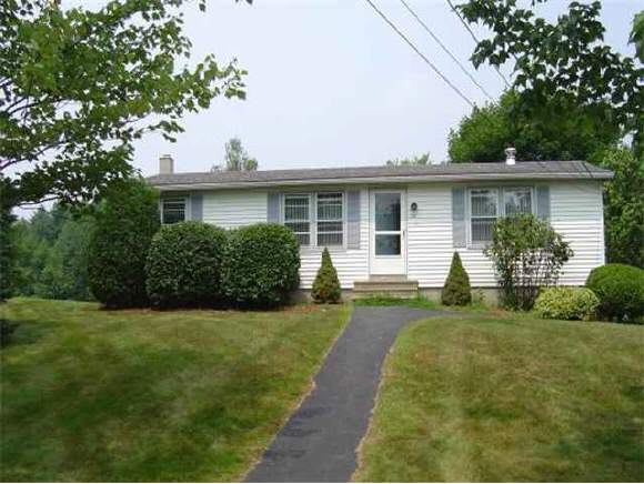 20 Hovey Road Londonderry, NH 03053 - Photo 1 of 1 Gallery Image 1
