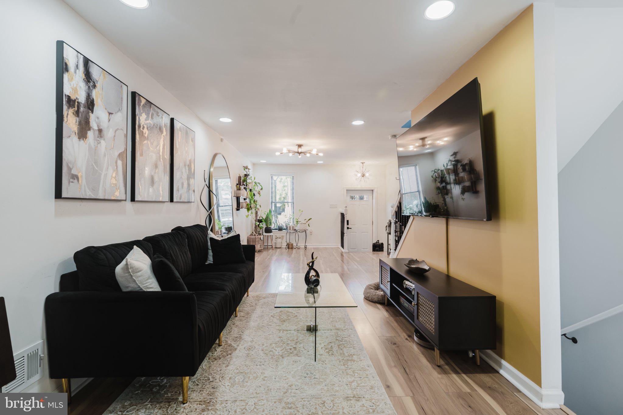 1639 North Spring Street Baltimore, MD 21213 - Photo 4 of 30 Gallery Image 4