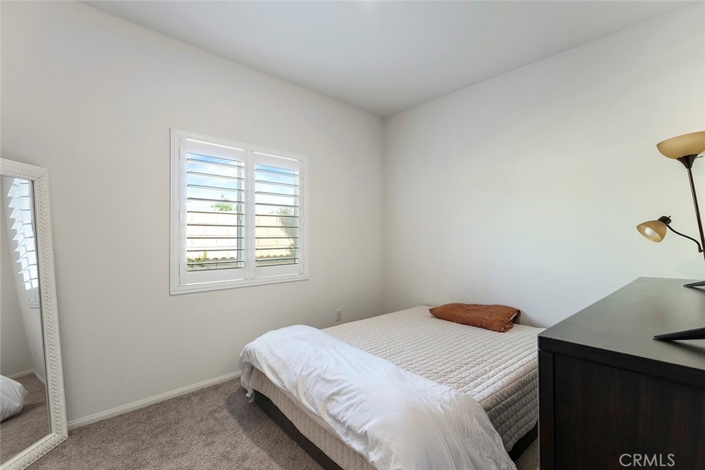31228 Scrub Jay Road Winchester, CA 92596 - Photo 9 of 43 Bedroom #2 w/ walk-in closet.
