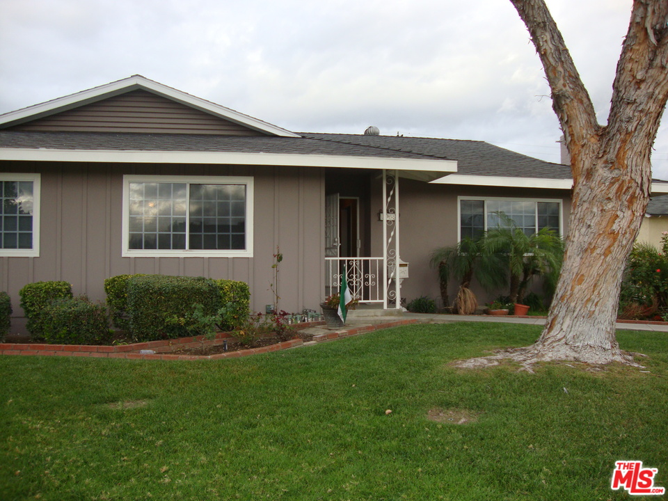3965 Madrona Road Riverside, CA 92504 - Photo 1 of 11