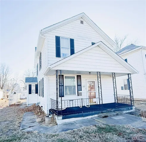 $125,000 | 52 East St Louis Street, Hoyleton, IL 62803