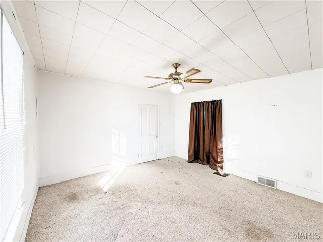 $125,000 | 52 East St Louis Street, Hoyleton, IL 62803