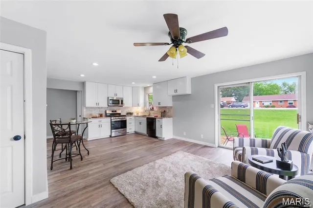 $259,900 | 9928 Bonton Drive, Affton, MO 63123